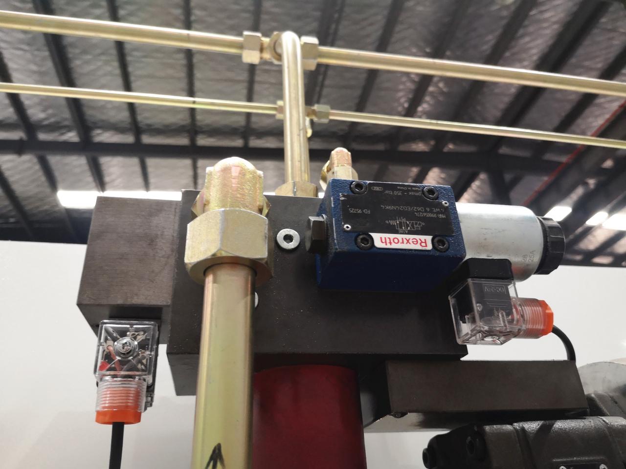 160t-4000 4-axis Cnc Hydraulic Bending Machine Press Brake 160t-4000 4 แกน Cnc เครื่องดัดไฮดรอลิกกดเบรค