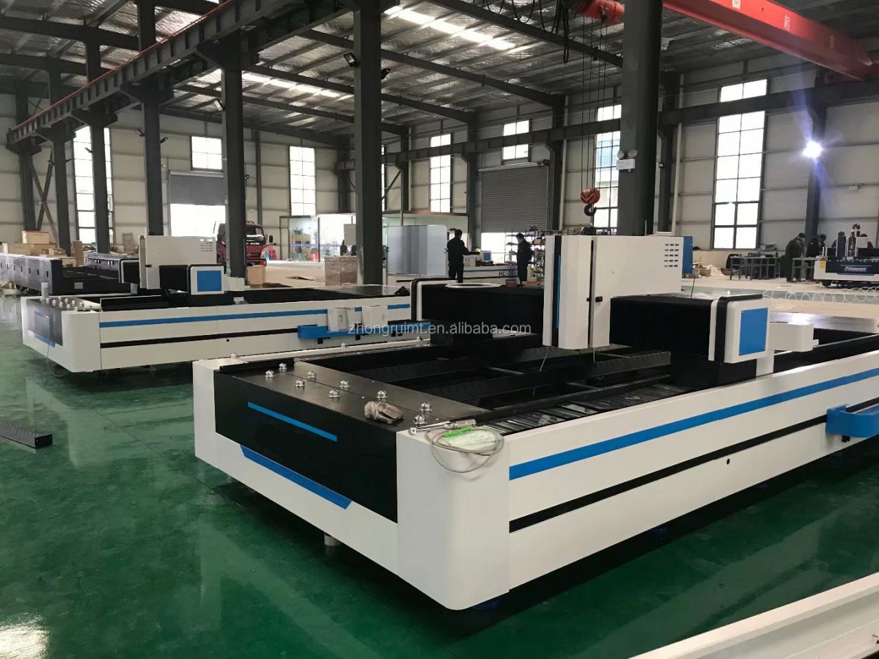 200t 300t Standard Industrial Press Brake Cnc Hydraulic Press Brake Machine 200t 300t มาตรฐานอุตสาหกรรมกดเบรก Cnc ไฮดรอลิกดเบรกเครื่อง