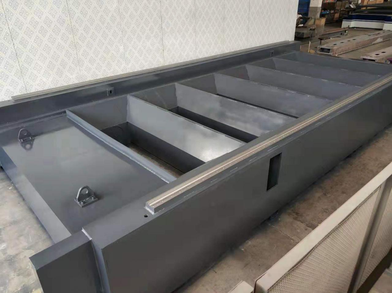 3015 4015 1kw To 6kw Cnc Fiber Laser Cutting Machine Raycus Laser Power 3015 4015 1kw ถึง 6kw Cnc เครื่องตัดไฟเบอร์เลเซอร์ Raycus Laser Power