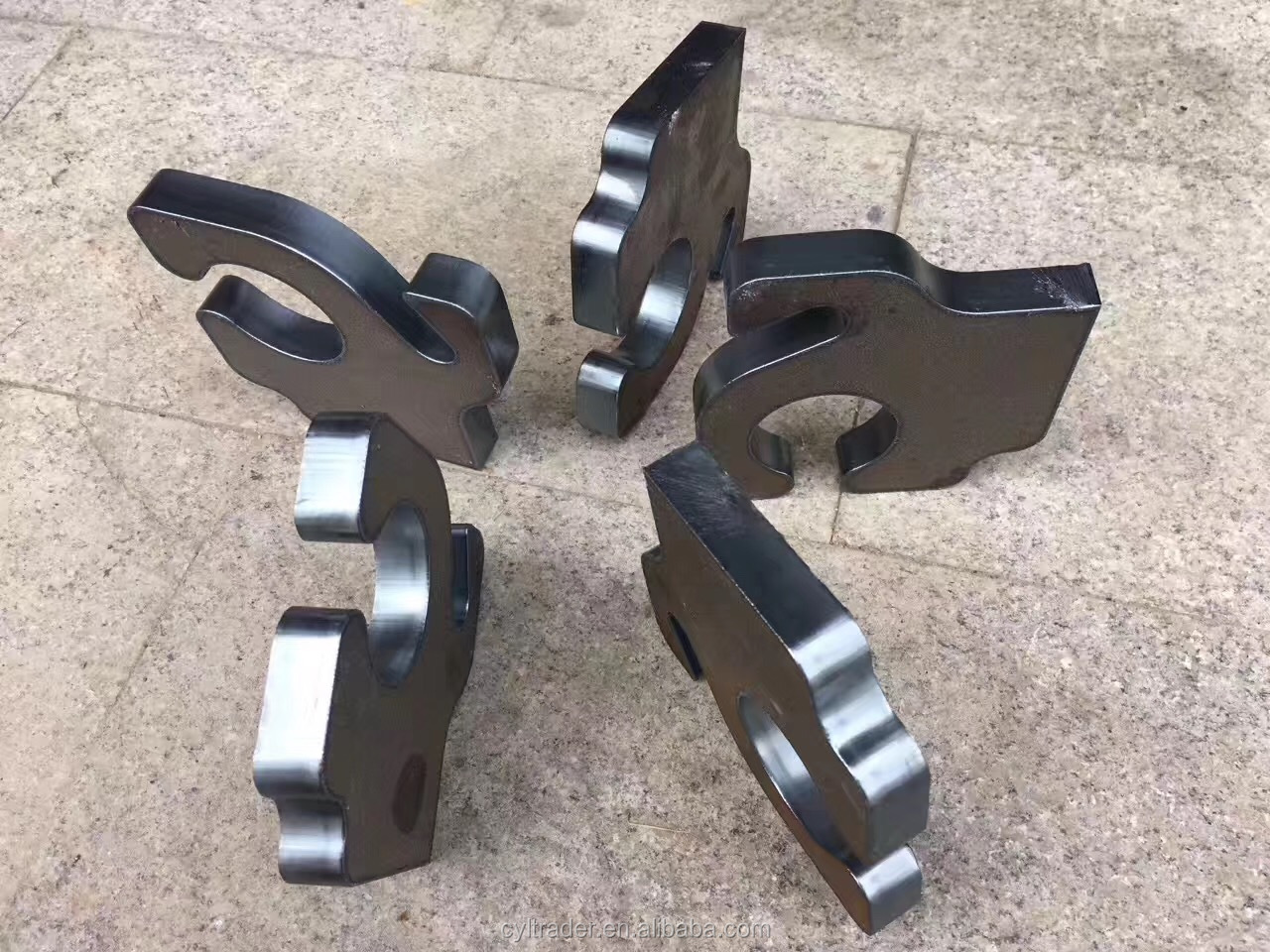 3015 4015 1kw To 6kw Cnc Fiber Laser Cutting Machine Raycus Laser Power 3015 4015 1kw ถึง 6kw Cnc เครื่องตัดไฟเบอร์เลเซอร์ Raycus Laser Power