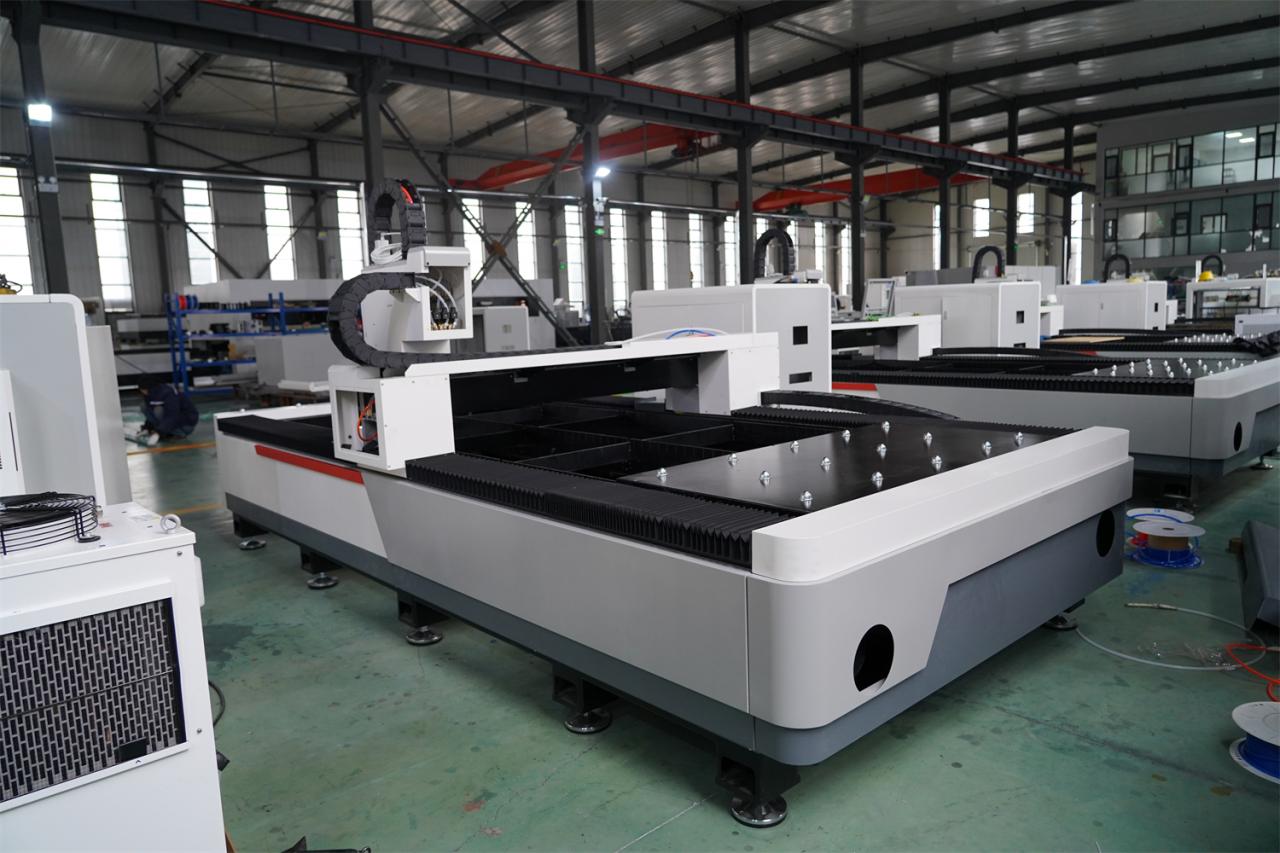 3015 4kw 1kw 2kw 3kw Stainless Steel Cnc Fiber Laser Cutting Machine 3015 4kw 1kw 2kw 3kw สแตนเลส Cnc เครื่องตัดไฟเบอร์เลเซอร์