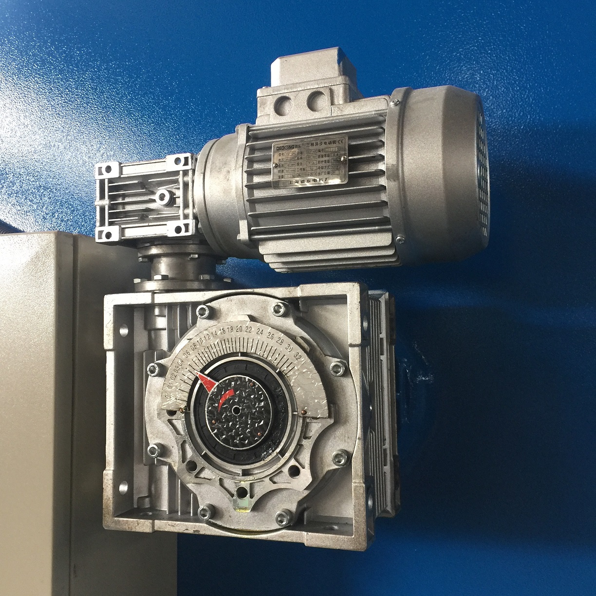 4mm Oem Qc11y-8x3200 Nc Hydraulic Guillotine Guillotine Shearing Machine 4mm Oem Qc11y-8x3200 Nc เครื่องตัดกระดาษไฮดรอลิกแบบกิโยติน