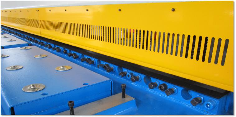 4mm Oem Qc11y-8x3200 Nc Hydraulic Guillotine Guillotine Shearing Machine 4mm Oem Qc11y-8x3200 Nc เครื่องตัดกระดาษไฮดรอลิกแบบกิโยติน