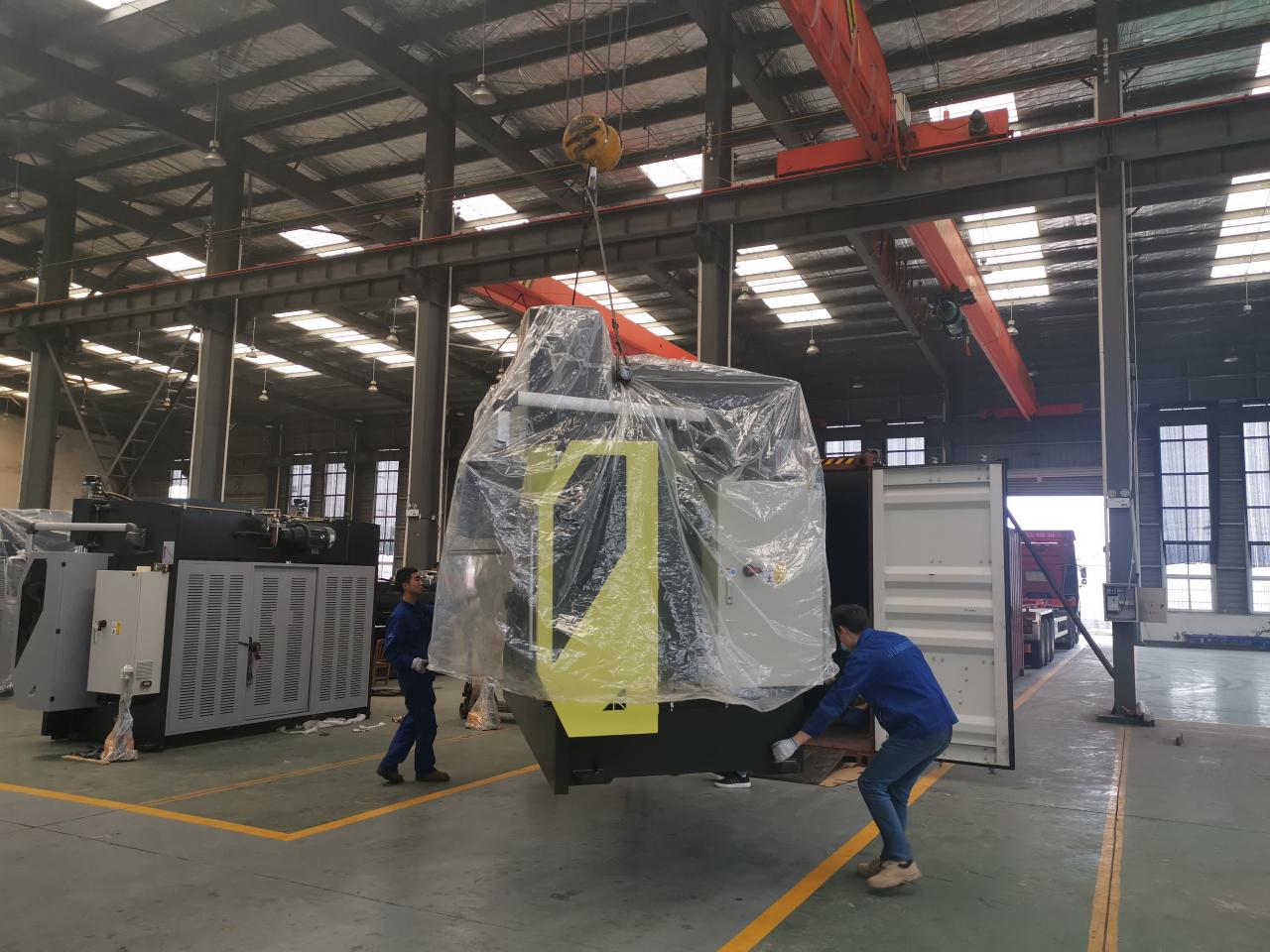 6mm*3200 Hydraulic Steel Plate Cutting Machinery Steel Plate Shearing Machine 6mm * 3200 เครื่องตัดแผ่นเหล็กไฮดรอลิกเครื่องตัดแผ่นเหล็ก