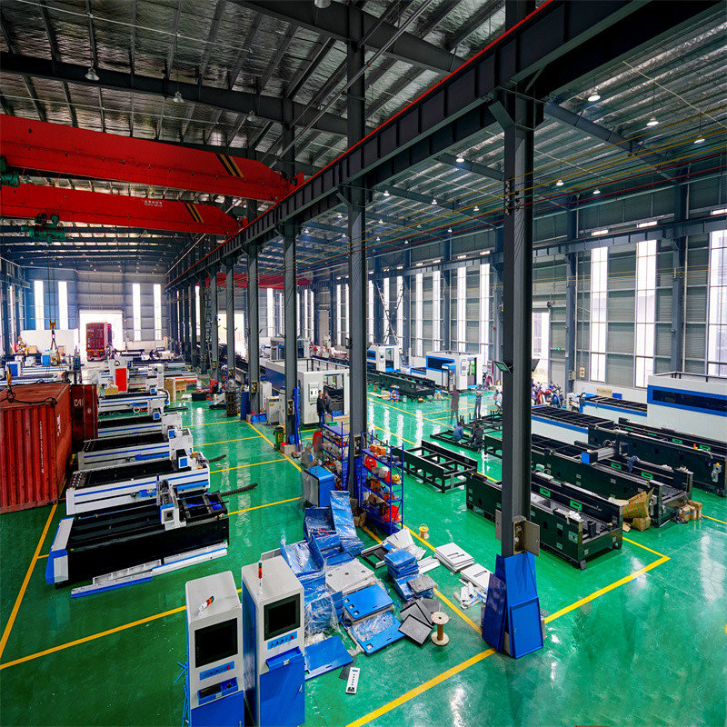 พลังงานสูง 3015 2000W แผ่นโลหะ Cnc เครื่องตัดไฟเบอร์เลเซอร์3