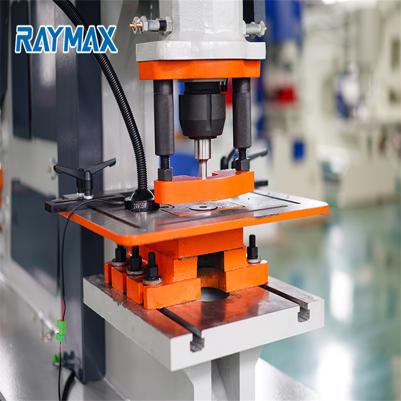 เครื่องเจาะเหล็กด้วยมือ