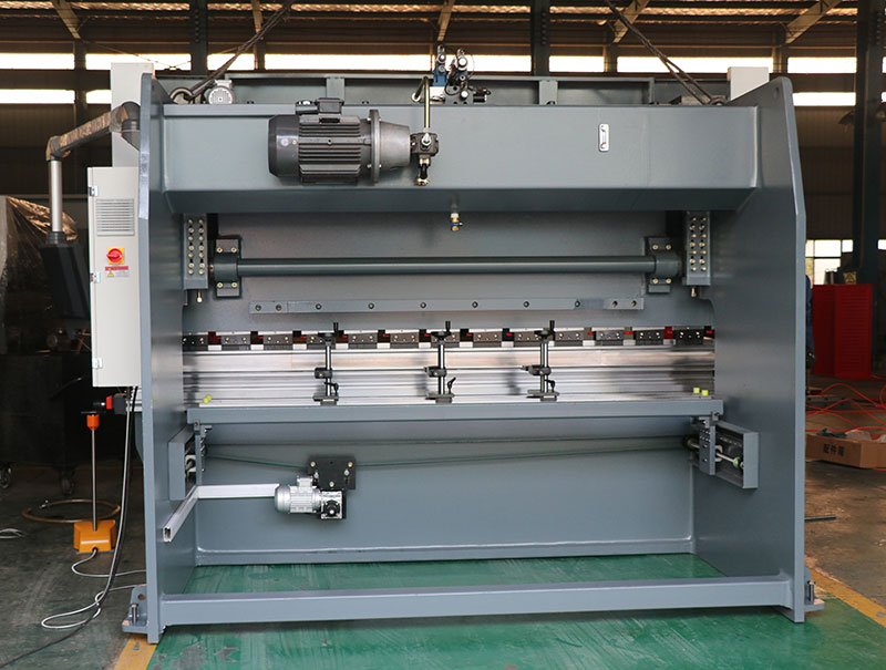 เบรคกดโลหะ Wc-63t3200 เครื่องดัดแผ่นโลหะ Cnc ไฮดรอลิกดเบรค