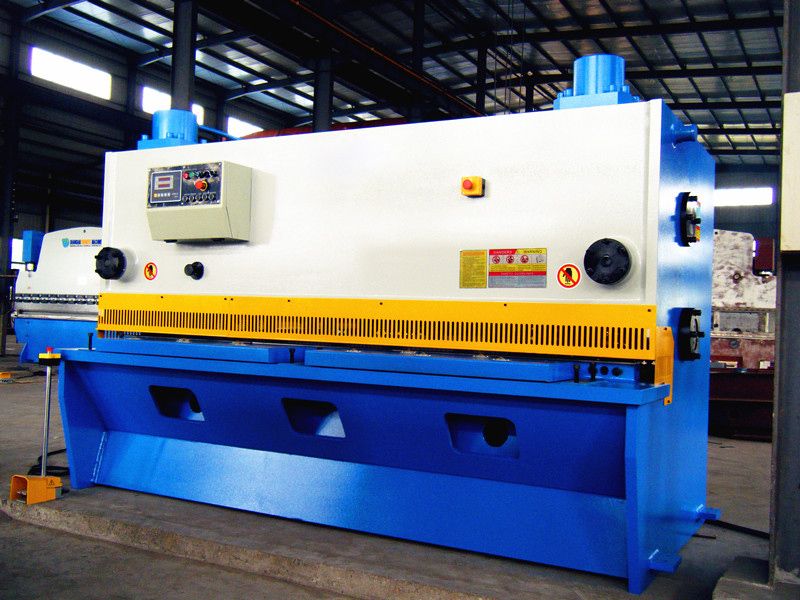 Aluminium Cutting Machine Hydraulic Guillotine Shearing Machine Pendulum Plate Shears เครื่องตัดอลูมิเนียม เครื่องตัดแผ่นไฮดรอลิก เครื่องตัดแผ่นลูกตุ้ม