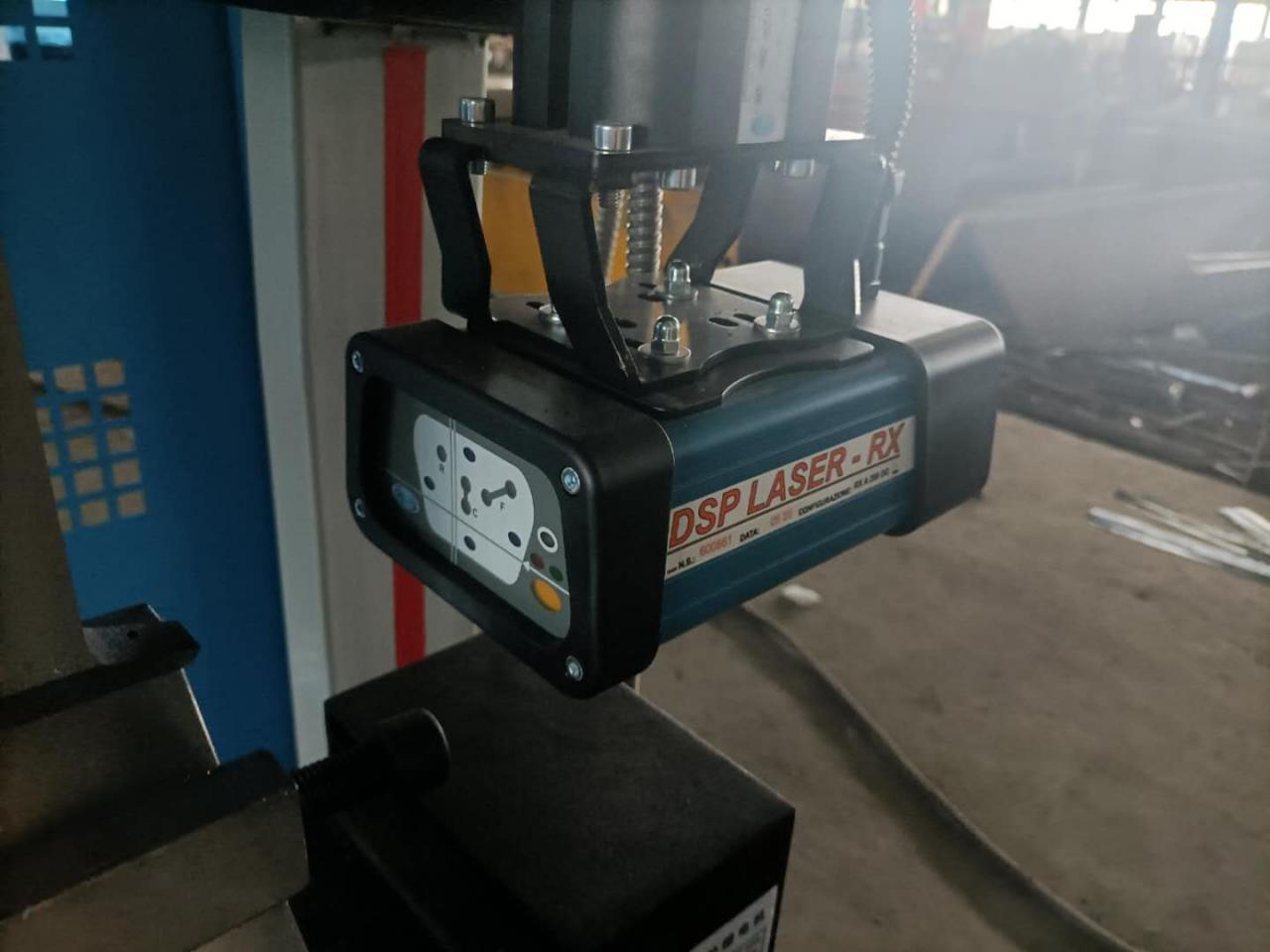 Cnc Hydraulic Press Brake Machine Bending Servo Electric Press Brake 40T Cnc ไฮดรอลิกดเบรคเครื่องดัด Servo Electric Press Brake 40T