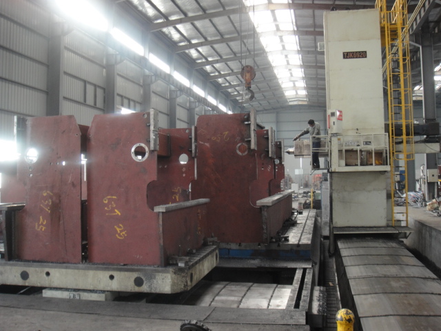 Da53t Cnc System Controller 125t4000 3+1 Axis Cnc Hydraulic Press Brake With Good Quality Da53t Cnc System Controller 125t4000 3 + 1 แกน Cnc ไฮดรอลิกดเบรคที่มีคุณภาพดี