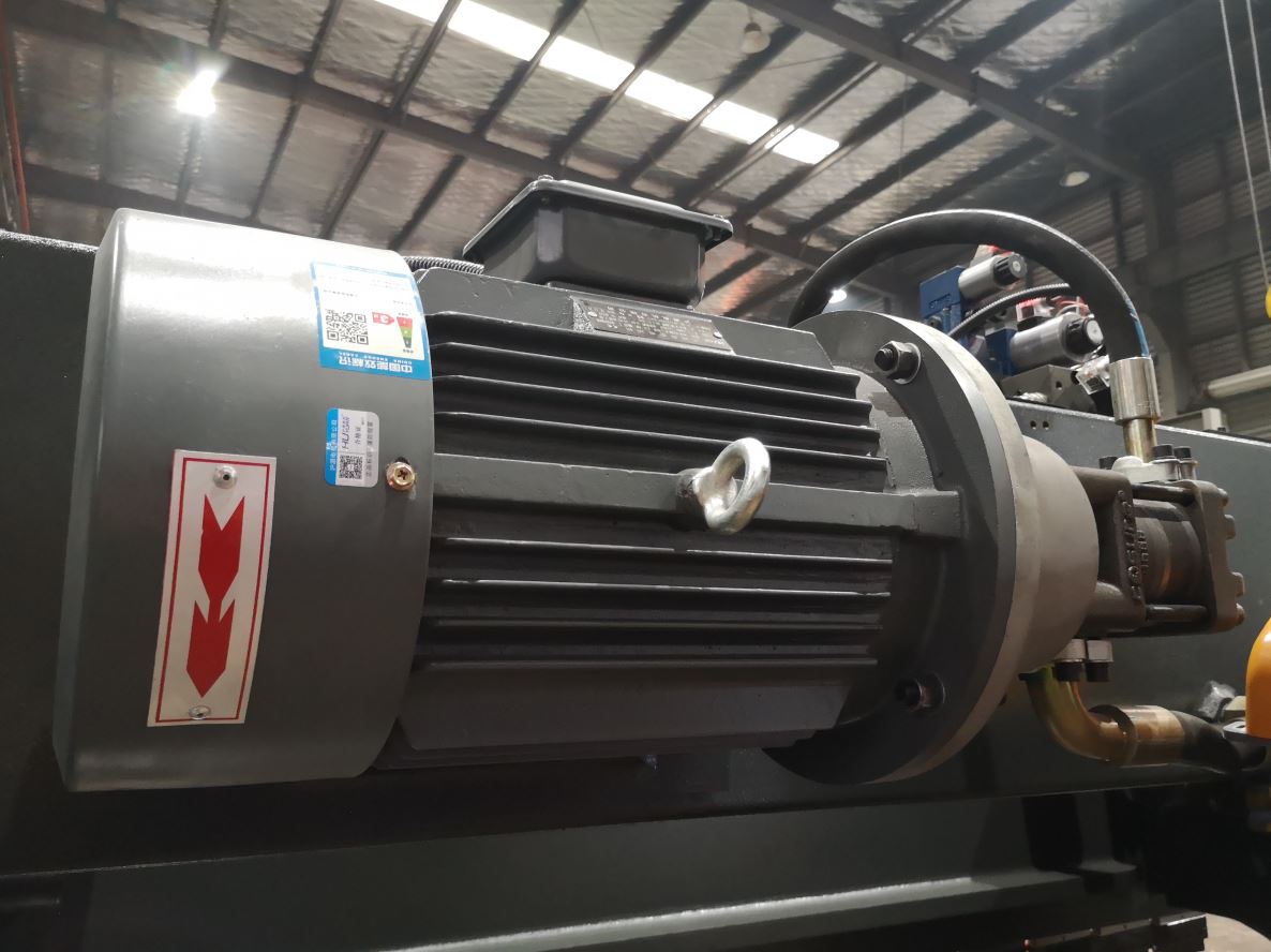 Delem Da66t 125 3+1 4+1 6+1 8+1 Cnc Hydraulic Press Brake For Metal Plate Bending Delem Da66t 125 3+1 4+1 6+1 8+1 Cnc ไฮดรอลิกดเบรคสำหรับการดัดแผ่นโลหะ