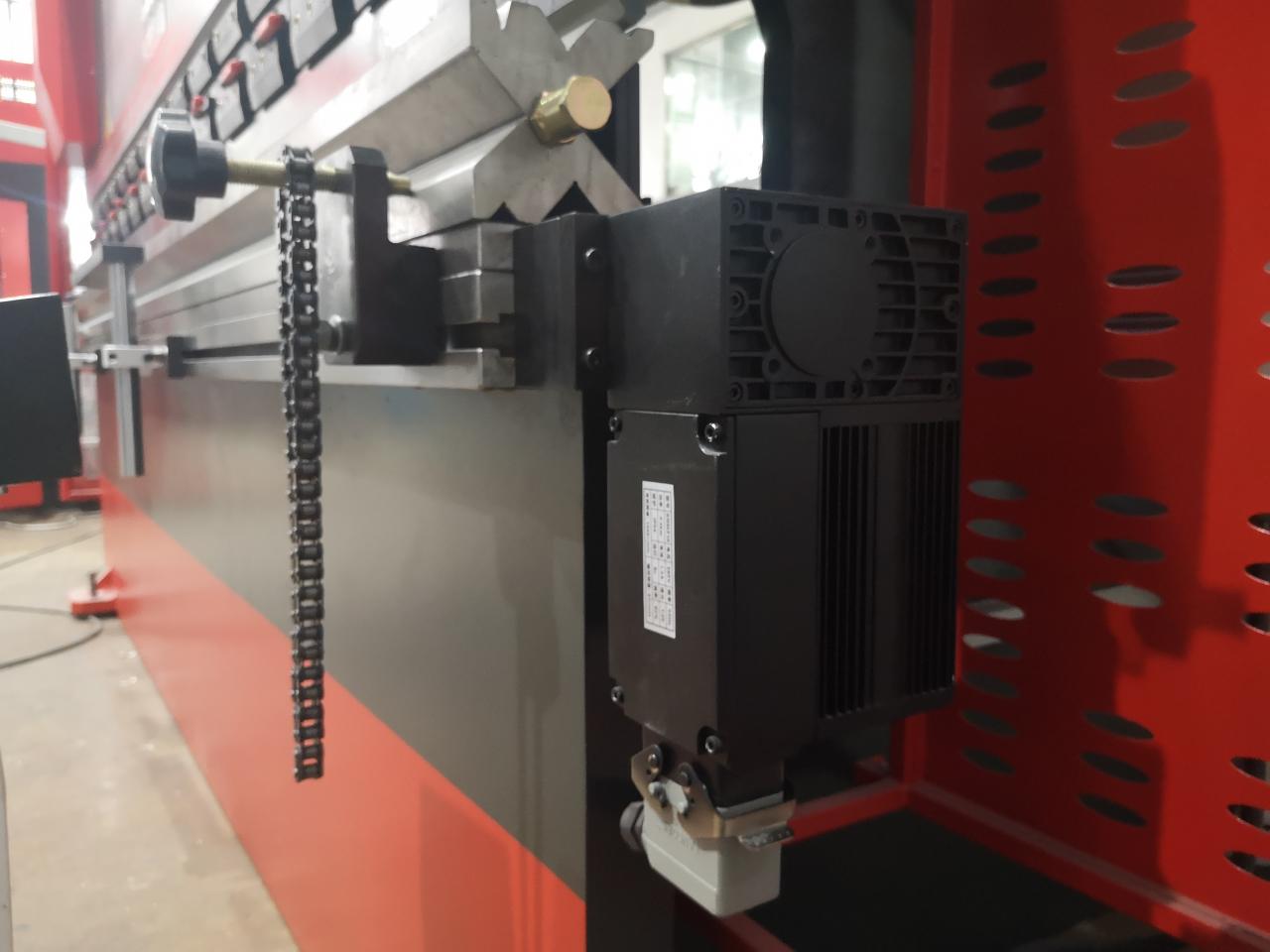 Delem Da66t 125 3+1 4+1 6+1 8+1 Cnc Hydraulic Press Brake For Metal Plate Bending Delem Da66t 125 3+1 4+1 6+1 8+1 Cnc ไฮดรอลิกดเบรคสำหรับการดัดแผ่นโลหะ