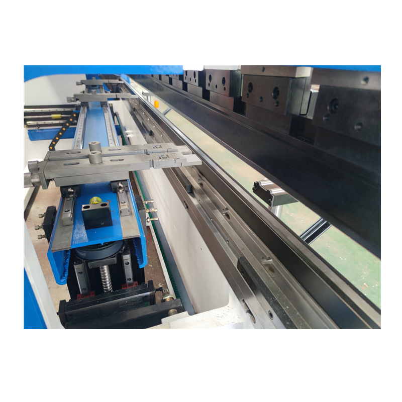 Hydraulic Press Brake Of 130t/3200mm 4+1 Axis Delem Da53t Cnc Press Brake เบรคกดไฮดรอลิกขนาด 130t / 3200mm 4 + 1 แกน Delem Da53t Cnc Press Brake