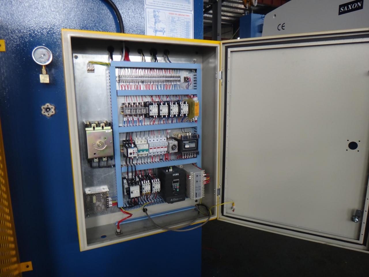 Wc67y-65/2500 Oem เครื่องกดเบรกไฮดรอลิกเครื่องดัดเหล็ก